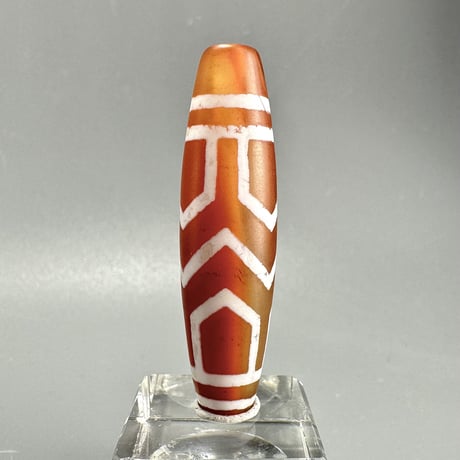 天珠 （めのう）/ カーネリアン ② Dzi Beads Carnelian