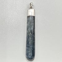 ネパール産ヒマラヤカイヤナイト "手磨き加工"ペンダントトップ 2️⃣ NEPAL Himalayan Kyanite Pendant Top
