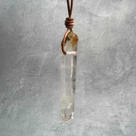 【ガネッシュヒマール産】天然ヒマラヤ水晶ペンダント⑤/GaneshHimal Natural Himalayan Quartz Pendant