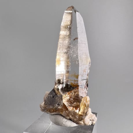 【ガネッシュヒマール産】天然ヒマラヤ水晶ポイント/Ganesh Himal Himalayan Quartz Point