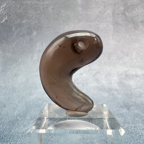 【ガウリシャンカール産】天然ヒマラヤスモーキークォーツ"手磨き加工"勾玉ビーズ④/Gaurishankar Himalayan Smoky  Quartz Magatama Beads