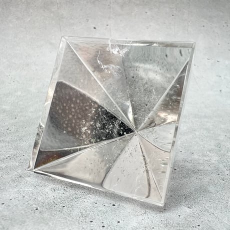 【ガネッシュヒマール産】天然ヒマラヤ水晶ピラミッド5️⃣/Ganesh Himal Himalayan Quartz Pyramid