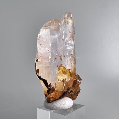【ガネッシュヒマール産】リモナイトイン天然ヒマラヤ水晶 /Ganesh Himal Limonite in Himalayan Quartz