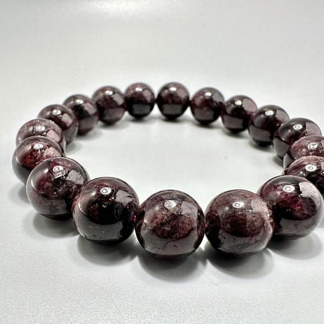 ネパールガーネットブレスレット Nepal Garnet Bracelet