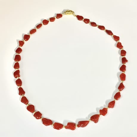 上品＊America＊赤珊瑚ビーズネックレス＊Red Coral＊ 赤珊瑚ビーズのラインネックレス》 | yasaca