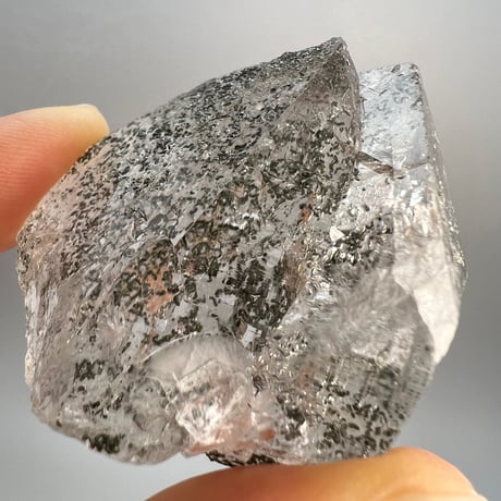 【ガネッシュヒマール産】クローライトイン天然ヒマラヤ水晶/Ganesh Himal Chlorite in Himalayan Quartz