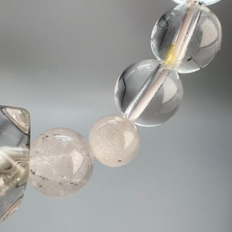 【カイラス産】"手磨き"天然ヒマラヤ水晶デザインブレスレット/Kailash Himalayan Quartz Design Bracelet