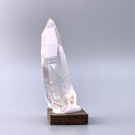 【ガネッシュヒマール産】天然ヒマラヤ水晶ポイント/Ganesh Himal Himalayan Quartz Point