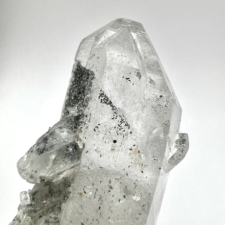 【マナスル産】クローライトイン天然ヒマラヤ水晶ポイント/Manaslu Chlorite in Himalayan Quartz Point