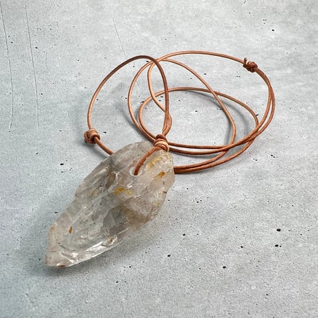 ガネッシュヒマール産水晶ネックレス 浄化アイテム付き ネパール/ガネッシュヒマール産ヒマラヤ水晶ペンダント