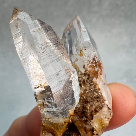 【ガネッシュヒマール産】リモナイトイン天然ヒマラヤ水晶/Ganesh Himal Limonite Himalayan Quartz