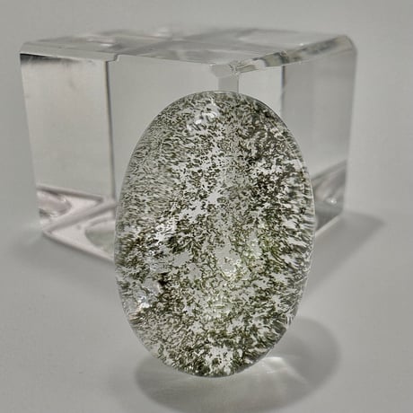 【ガネッシュヒマール産】クローライトイン天然ヒマラヤ水晶"手磨き加工" ルース/Ganesh Himal Chlorite in Himalayan Quartz Loose