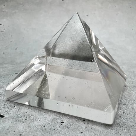 【ガネッシュヒマール産】天然ヒマラヤ水晶ピラミッド4️⃣/Ganesh Himal Himalayan Quartz Pyramid