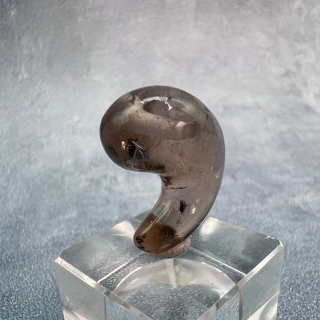 【ガウリシャンカール産】天然ヒマラヤスモーキークォーツ"手磨き加工"勾玉ビーズ⑤/Gaurishankar Himalayan Smoky  Quartz Magatama Beads