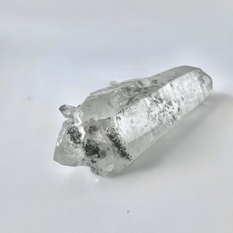 【マナスル産】クローライトイン天然ヒマラヤ水晶ポイント/Manaslu Chlorite in Himalayan Quartz Point