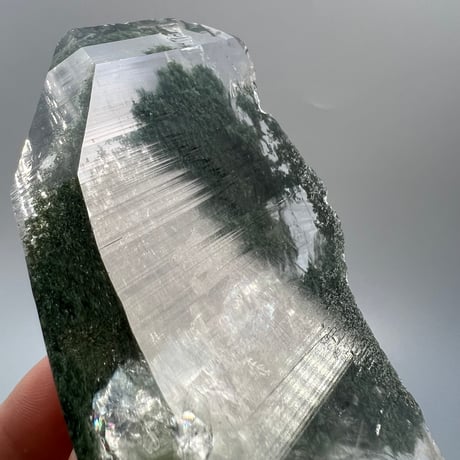 【ガネッシュヒマール産】クローライト&アクチノライトイン天然ヒマラヤ水晶/Ganesh Himal Himalayan Quartz