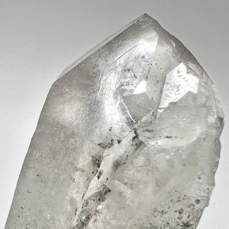 【マナスル産】クローライトイン天然ヒマラヤ水晶ポイント/Manaslu Chlorite in Himalayan Quartz Point
