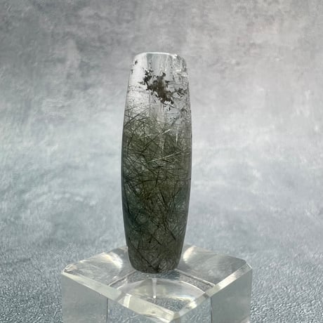 【ガネッシュヒマール産】アクチノライトイン天然ヒマラヤ水晶 樽型ビーズ⑪/Ganesh Himal Actinolite in Himalayan Quartz barrel beads