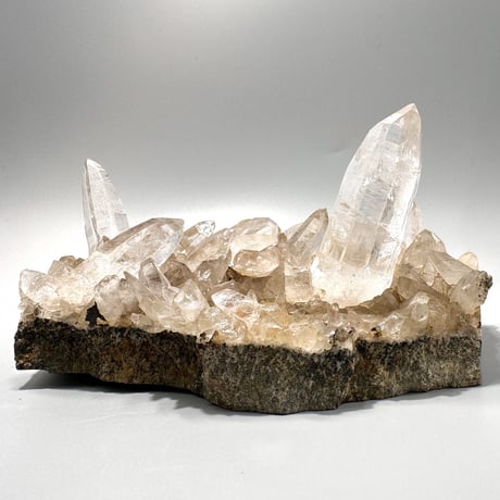 【ガネッシュヒマール産】天然ヒマラヤ水晶クラスター Ganesh Himal Himalayan Quartz Cluster