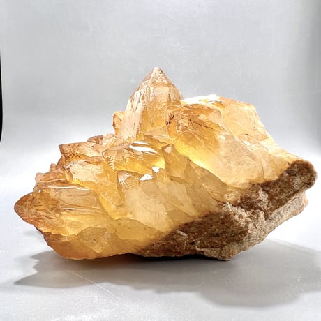 【ガネッシュヒマール産】リモナイトイン天然ヒマラヤ水晶クラスター/ Ganesh Himal Limonite in Himalayan Quartz Cluster