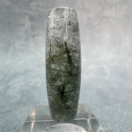 【ガネッシュヒマール産】アクチノライトイン天然ヒマラヤ水晶 樽型ビーズ⑪/Ganesh Himal Actinolite in Himalayan Quartz barrel beads