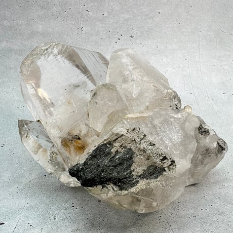 【ガネッシュヒマール産】トレモライトイン天然ヒマラヤ水晶/Ganesh Himal Tremolite in Himalayan Quartz