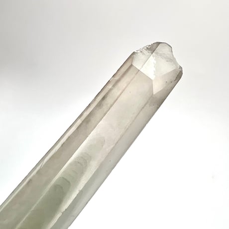 マダガスカル産クローライトインクォーツ/Madagascar Chlorite in Quartz