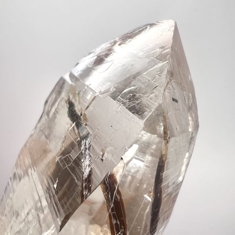【ハイクオリティ】ガネッシュヒマール産バイオタイト&マイカイン天然ヒマラヤ水晶④/High Quality Ganesh Himal Biotite&Mica in Himalayan Quartz