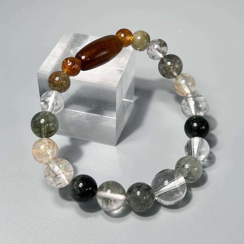 ネパール　ガネーシュヒマール産クローライト&ブラックトルマリン ネパールガネーシュヒマール産クローライト&ブラックトルマリン