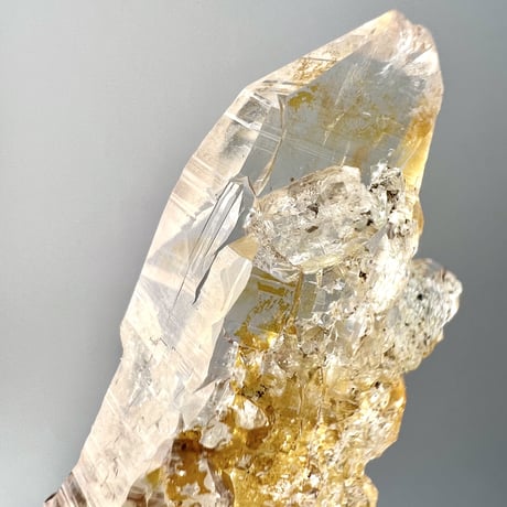 【ガネッシュヒマール産】リモナイトイン天然ヒマラヤ水晶/Ganesh Himal Limonite in Himalayan Quartz