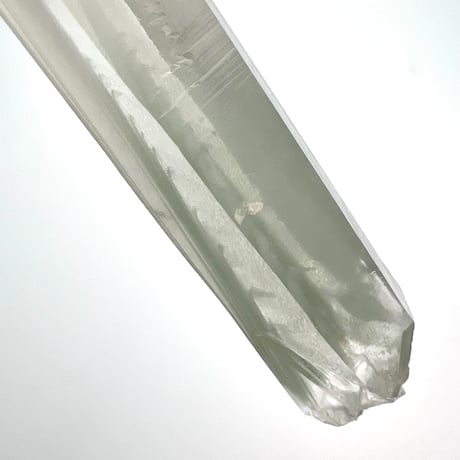 マダガスカル産クローライトインクォーツ/Madagascar Chlorite in Quartz