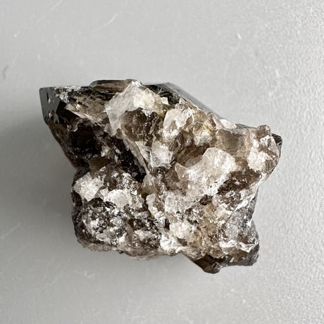 ガウリシャンカール産天然ヒマラヤスモーキークォーツ/GauriShankar Himalayan Smoky Quartz