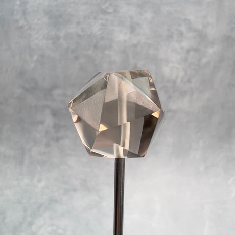 【ガウリシャンカール産】天然ヒマラヤスモーキークォーツ"手磨き加工"イコサヘドロン"ビーズ/GauriShankar Smoky Quartz "Icosahedron"Beads