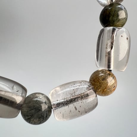 【デザインブレスレット】ガネッシュヒマール産&ガウリシャンカール産天然ヒマラヤ水晶/Ganesh Himal&Gaurishankar Himalayan Quartz Design Bracelet
