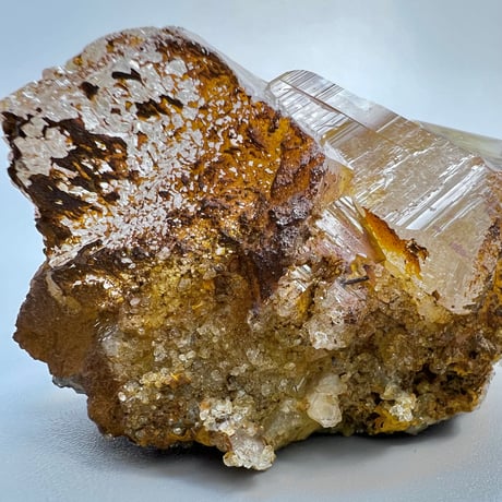 【ガネッシュヒマール産】リモナイトインヒマラヤ水晶/Ganesh Himal Limonite in Himalayan Quartz