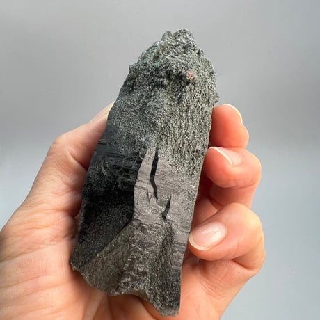 大特価【ガネッシュヒマール産】クローライトイン天然ヒマラヤ水晶/Ganesh Himal Chlorite in Himalayan Quartz