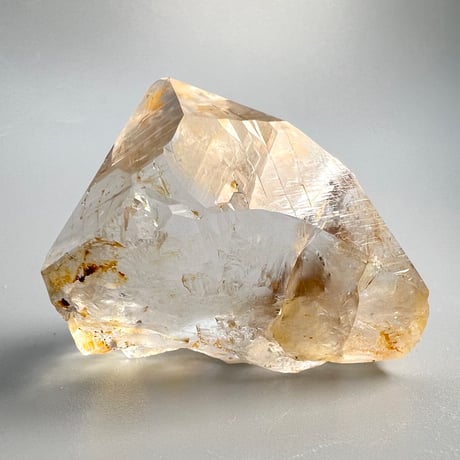 【ガネッシュヒマール産】リモナイトイン天然ヒマラヤ水晶/Ganesh Himal Limonite in Himalayan Quartz
