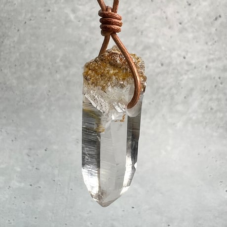 【ガネッシュヒマール産】リモナイトイン天然ヒマラヤ水晶ペンダント/Ganesh Himal Limonite in Natural Pendant