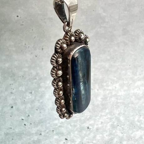 ネパール産天然ヒマラヤカイヤナイトS/V925ペンダントトップ/NEPAL Himalayan Kyanite S/V925 Pendant Top