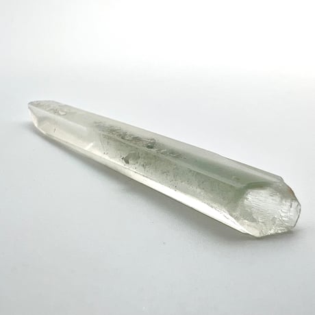 マダガスカル産クローライトインクォーツ/Madagascar Chlorite in Quartz