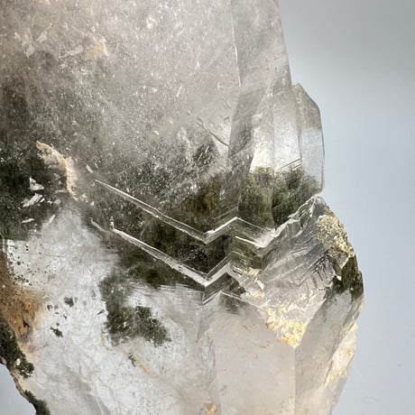 大特価【ガネッシュヒマール産】クローライトイン天然ヒマラヤ水晶❽/Ganesh Himal Chlorite in Himalayan Quartz
