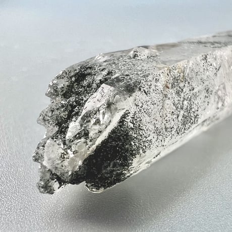 【マナスル産】クローライトイン天然ヒマラヤ水晶ポイント/Manaslu Chlorite in Himalayan Quartz Point