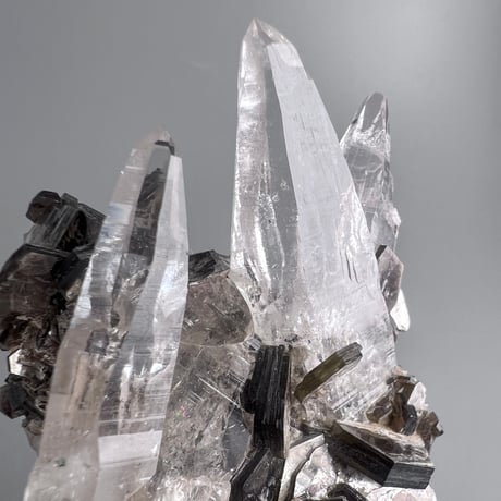 【ガネッシュヒマール産】天然ヒマラヤ水晶 (雲母付き)/Ganesh Himal Himalayan Quartz white Mica Cluster
