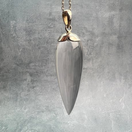 【ガネッシュヒマール産】天然ヒマラヤ水晶"手磨き加工"ペンデュラムペンダントトップ/Ganesh Himal Himalayan Quartz Pendulum Pendant Top