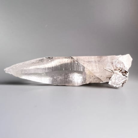 【ガネッシュヒマール産】マイカイン天然ヒマラヤ水晶⑦/Ganesh Himal Mica in Himalayan Quartz