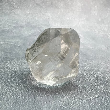 ハイクオリティ【ガネッシュヒマール産】クローライト イン天然ヒマラヤ水晶/Ganesh Himal Chlorite in Himalayan Quartz
