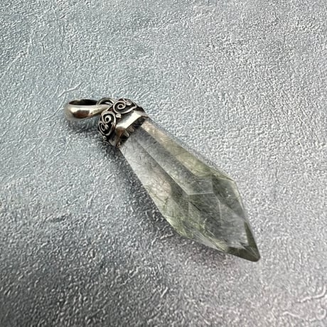 【ガネッシュヒマール産】アクチノライトイン天然ヒマラヤ水晶ペンダントトップ⑤/Ganesh Himal Actinorite in Himalayan Quartz Pendant Top