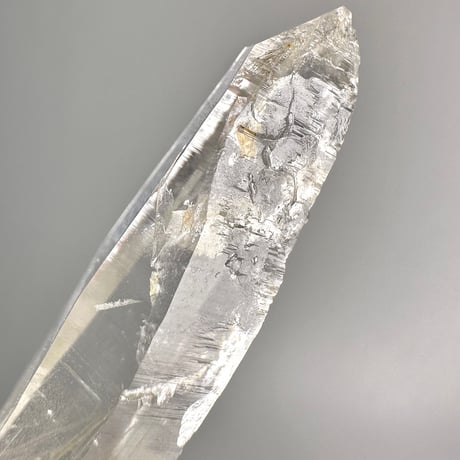 【ガネッシュヒマール産】アクチノライト&クローライトイン天然ヒマラヤ水晶ミニポイント"UU"/Ganesh Himal Actinolite&Chlorite in Himalayan Quartz