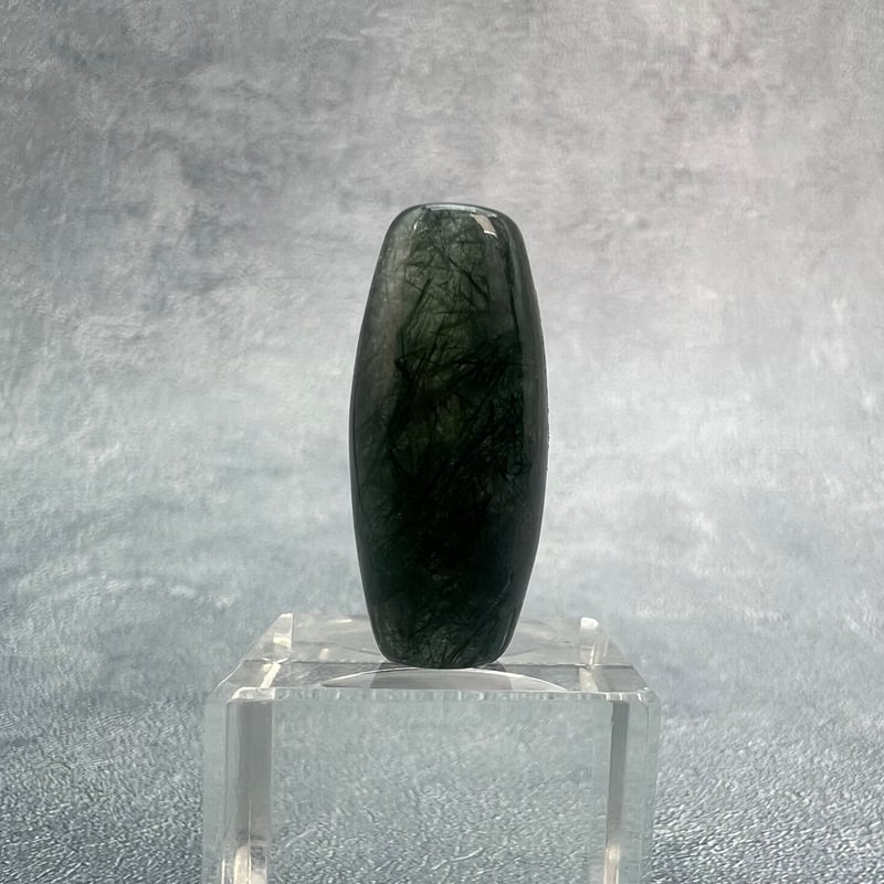 ガネッシュヒマール産】アクチノライトイン天然ヒマラヤ水晶 樽型