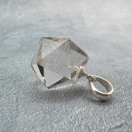 【ガネッシュヒマール産】天然ヒマラヤ水晶"手磨き加工"イコサヘドロン"ペンダントトップ/Ganesh Himal Himalayan Quartz "Icosahedron"Pendant Top